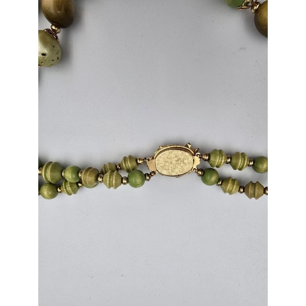 Vintage ‎ Double Strand Wood Bead Necklace Green Yellow Gold Tone Clasp